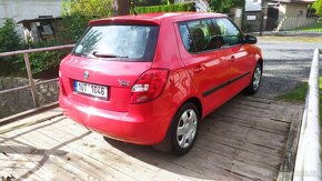 Fabia 2     1.6i 16V  77Kw.  r.v.07 - 4