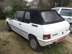 Peugeot 205 Cabrio CJ benzin pěkná střecha plně pojízdný 2 - 4