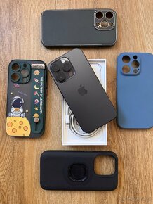 Iphone 14pro 256gb, black + 4x pouzdro. Perfektni stav - 4