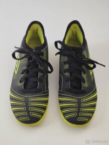 Sálové kopačky Umbro EU 34 - 4