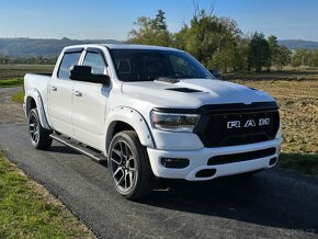 Dodge Ram Sport - 4