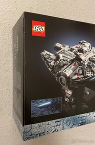 LEGO 75375 Millenium Falcon™ - 4