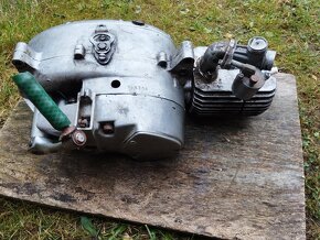 Motor jawa 50 pionýr - 4