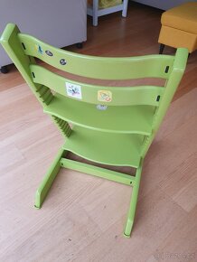 Prodám dětskou roztoucí židličku Stokke - 4