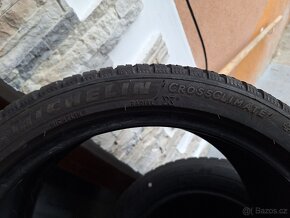 Prodám celoroční 225/40/18 Michelin - 4