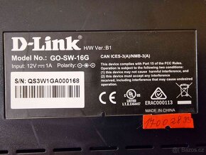 Prodám 16 portový switch D-Link GO-SW-16G - 4