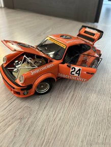 Porsche 934 RSR 1:18 Schuco - 4