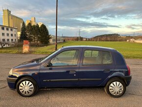 Renault Clio 1.2i - 4