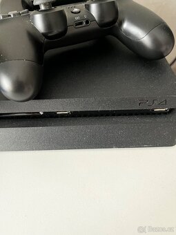 PLAYSTATION 4 - 500GB, 2x Ovladač - 4