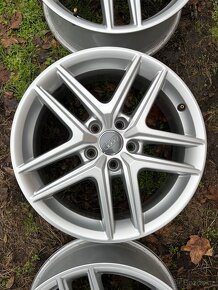 Prodám alu Audi 5x112 r17 - 4