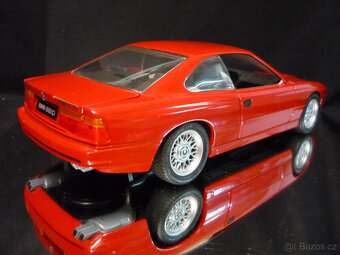 BMW 850 Ci Revell 1/18 - 4