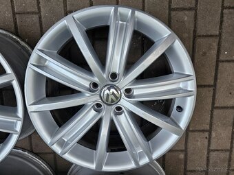 ALU kola VW Tiguan 5x112 R18 New York 5N0 - 4