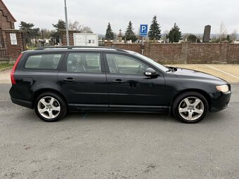 VOLVO V70 2.5T 147KW rv.2008+1.majitel+ - 4