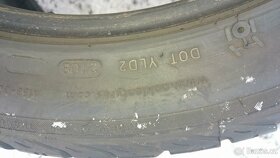 Zimní pneumatiky Nokian 295/35 R18 - 4