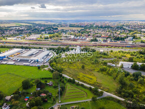 Prodej komerčního pozemku 10.000 m2 , ulice Františka a Anny - 4