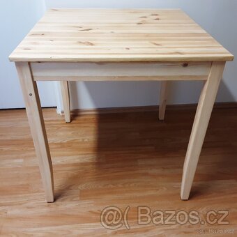 Borovicový stůl Ikea Lerhamn 74x74x75cm - 4