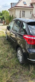 Citroën C4 Picasso 1,6 benzínu - 4