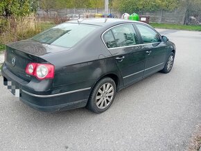 Volkswagen Passat B6 - 4