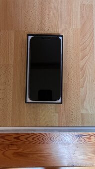 iPhone 13 Pro Max 256gb + ochranné sklo a obal - 4