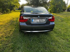 BMW Řada 3, 318i Limusine - 4