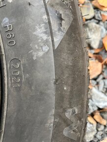 215/65R15 Citroen C8 - 4