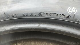 Motopneu 110/90 - 18 BRIDGESTONE EXEDRA MAX - 4