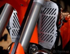 KTM, Husqvarna, Beta Výztuhy, kryty chladiče kompletní  - 4