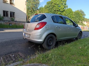 Opel Corsa - 4