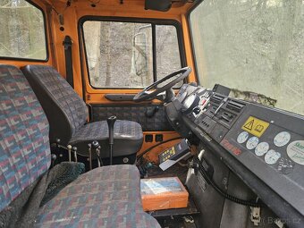 Mercedes Benz Unimog U1650 - 4