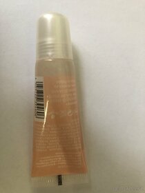 lesk na rty juicy bomb essence - 4