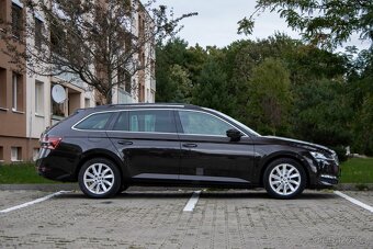 Škoda Superb Combi 2.0 TDI Ambition DSG - 4