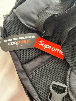 Supreme The North Face expedition FW18 ľedvinka - 4