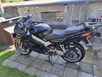 Honda VFR 800fi - 4