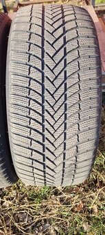 285/45r21 Bridgestone Blizzak LM005 - zimní 3KS - 4