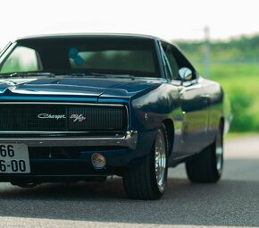 Dodge Charger - 4