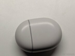 Google pixel buds A - 4