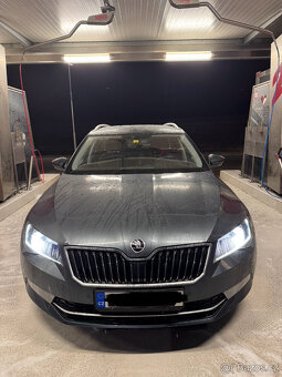 Škoda Superb L&K, 143 000 km, 2.0TDI, 140Kw, Nová technická - 4