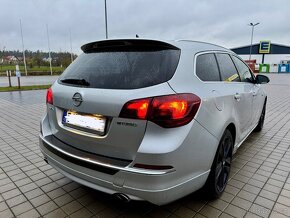 Prodám nebo vyměním Opel Astra ST 2.0 cdti BiTurbo - 4