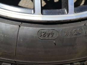 Ford - Alu Borbet R18 + zimní pneumatiky 235/45 R18 - 4