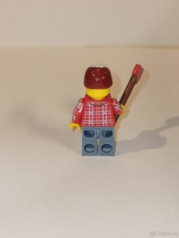 Lego figurka dřevorubec, pošlu zdarma - 4