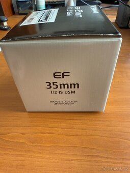 Canon EF 35mm f/2 IS USM - 4