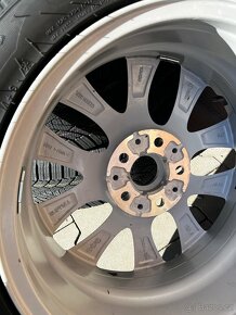 5x112 R17 7,5J ET54 VW + 225/45 R17 zimné (2024) - 4