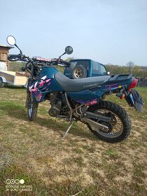 Kawasaki KLR 650 - 4