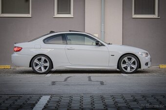 BMW Rad 3 Coupé E92 LCI 328iA 172KW A/T Alpinweiss - 4