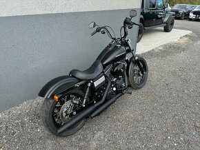 HARLEY DAVIDSON DYNA STREET BOB - 4