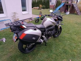 Yamaha fz1 1000 - 4