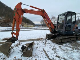 Bagr Hitachi Zaxis - 4