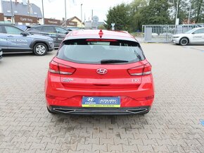 AKCE Hyundai i30 HB 1.0T-GDI 88kW FAMILY COMFORT ZÁRUKA DPH - 4