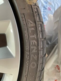 Letní pneu 245/35 R19 - 4