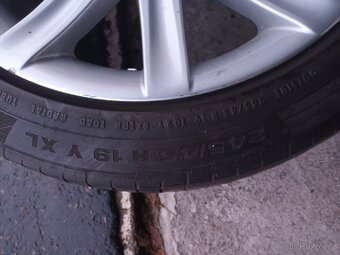 Original kola BMW dvourozměr 275/40 R19 a 245/45 R19 - 4